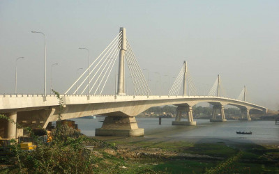 The panorama of main bridge construction 1 credit Rendel